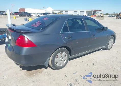 2007 Honda Accord 2.4 Lx из США, поврежденный, VIN 3HGCM56427G702658